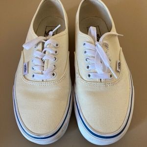 Vans Authentic Sz 8.5 Women's